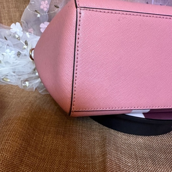 Michael Kors NWOT Large Satchel with D Rings - Picture 13 of 13